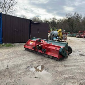 Vogel&Noot TST 280 "Y" késes szárzúzó