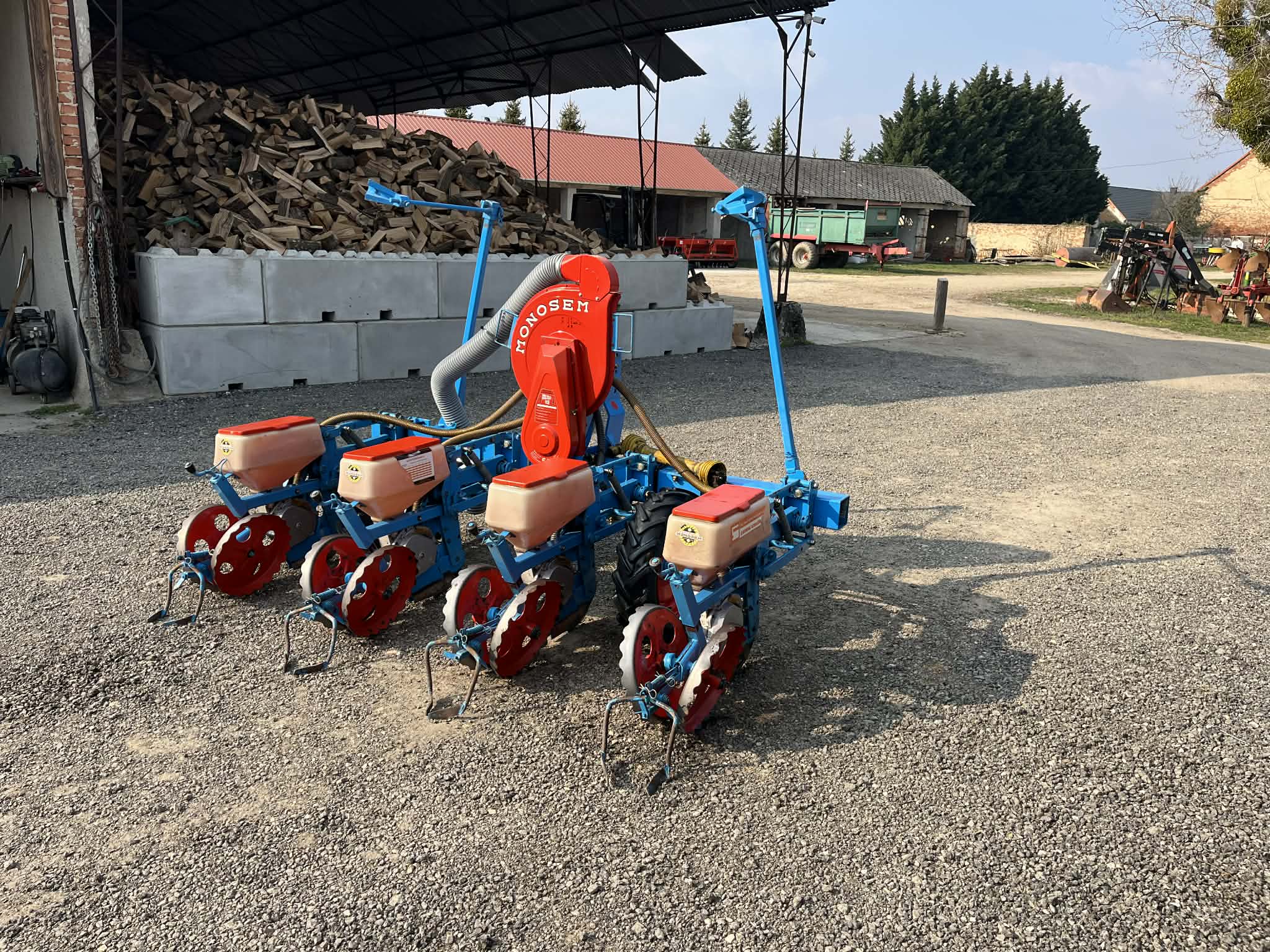 Monosem 4soros szemenkénti vetőgép kukorica napraforgó - Image 4
