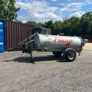 Fliegl 3000l szippantó,vízszállítókocsi