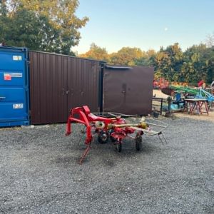 Kuhn 400 rendkezelő